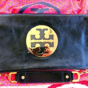 Gorgeous Tory Burch clutch for sale